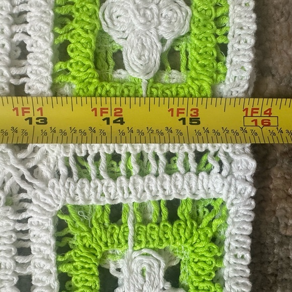 Julia by Love J Crochet Tank Crop Top Green & White - Picture 8 of 12